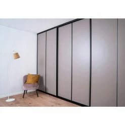 BAUHAUS Room Plaza Easy Schiebetür-Bau-Set Taupe/Weiß Miniperl, Profilfarbe: Schwarz -Schränke Möbel Mall 12 4